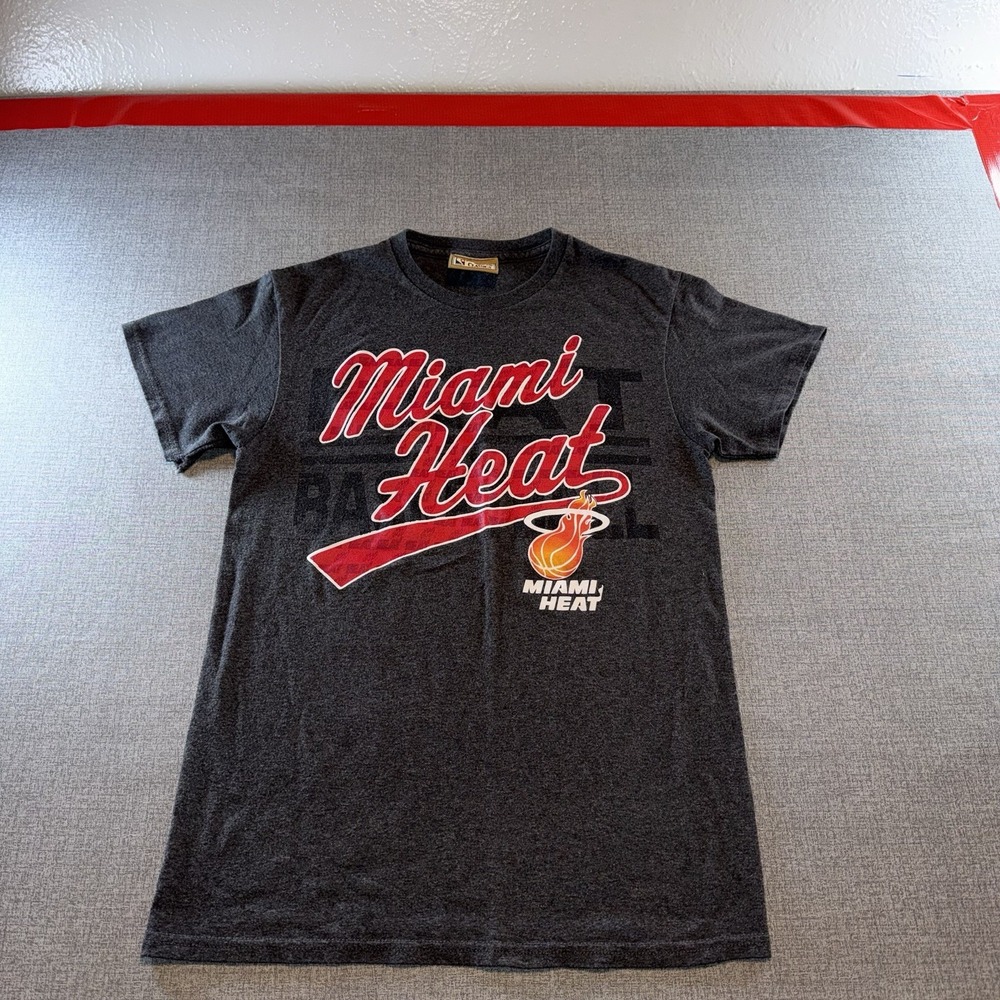 Miami Heat Hardwood Classics Shirt Mens Size Small